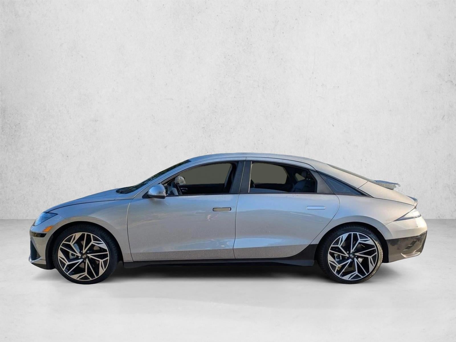 2025 Hyundai IONIQ 6 SEL RWD