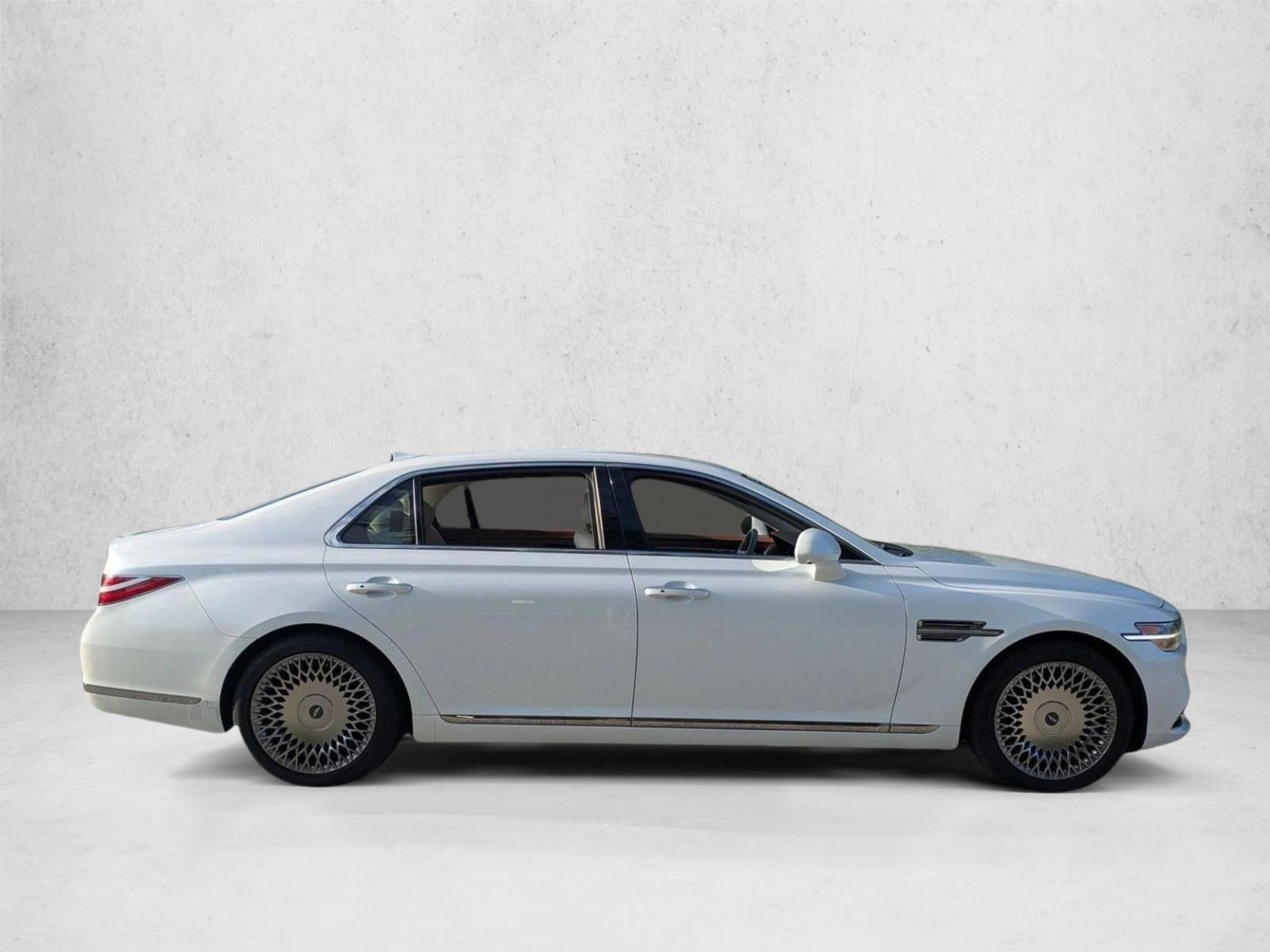 2022 Genesis G90 3.3T Premium RWD