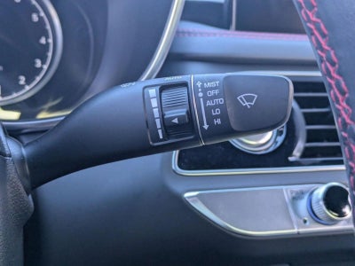 2023 Genesis G70 2.0T RWD