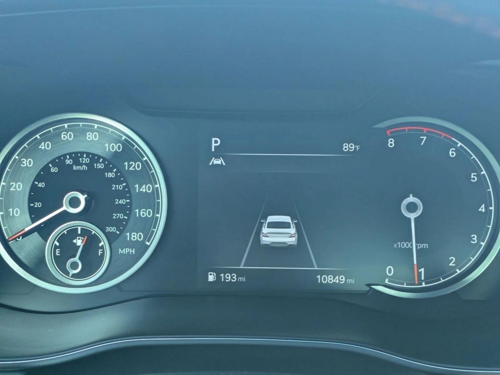 2023 Genesis G70 2.0T RWD