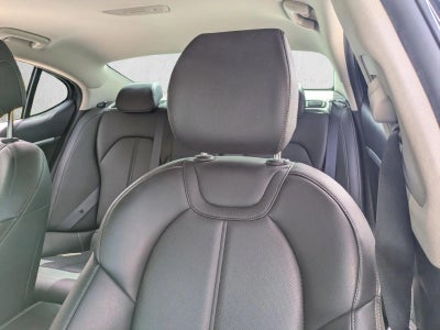 2021 Genesis G70 2.0T RWD