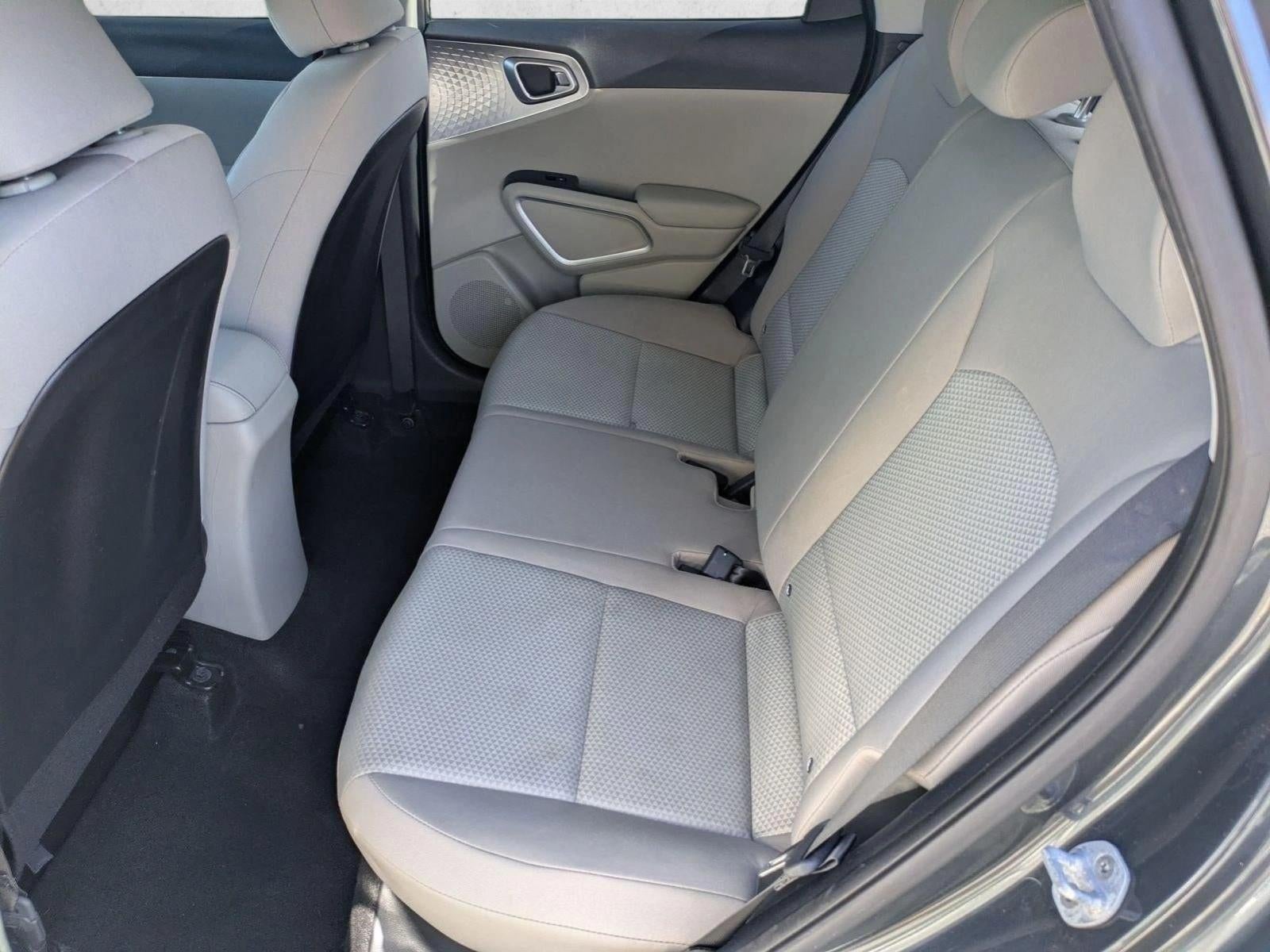2020 Kia Soul LX IVT