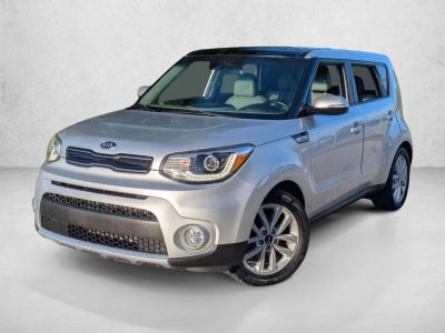 2018 Kia Soul + Auto