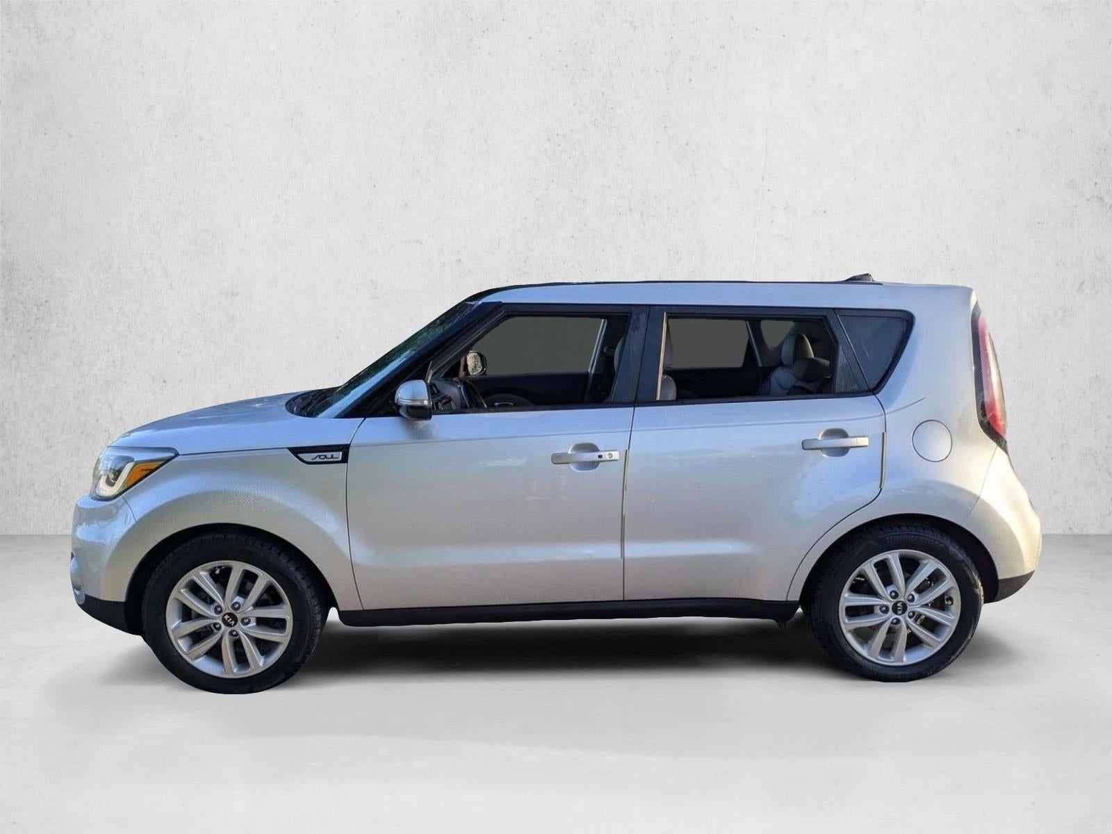 2018 Kia Soul + Auto