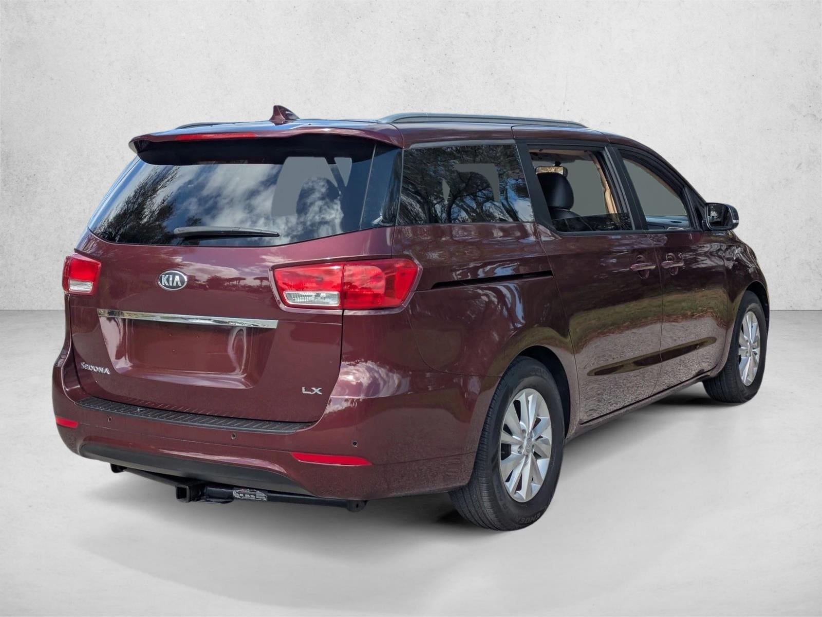2017 Kia Sedona LX FWD
