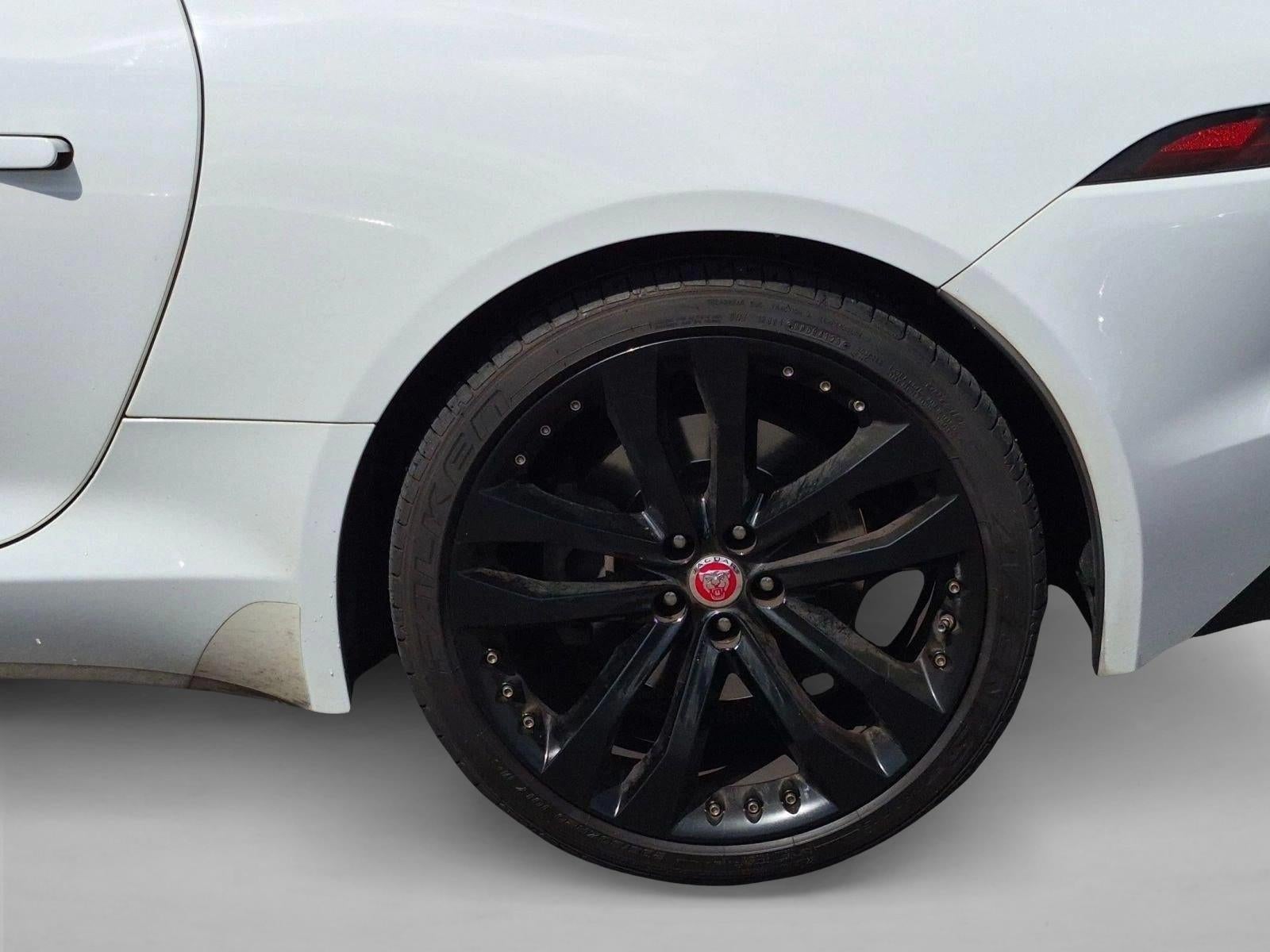 2020 Jaguar F-TYPE Coupe Auto P300