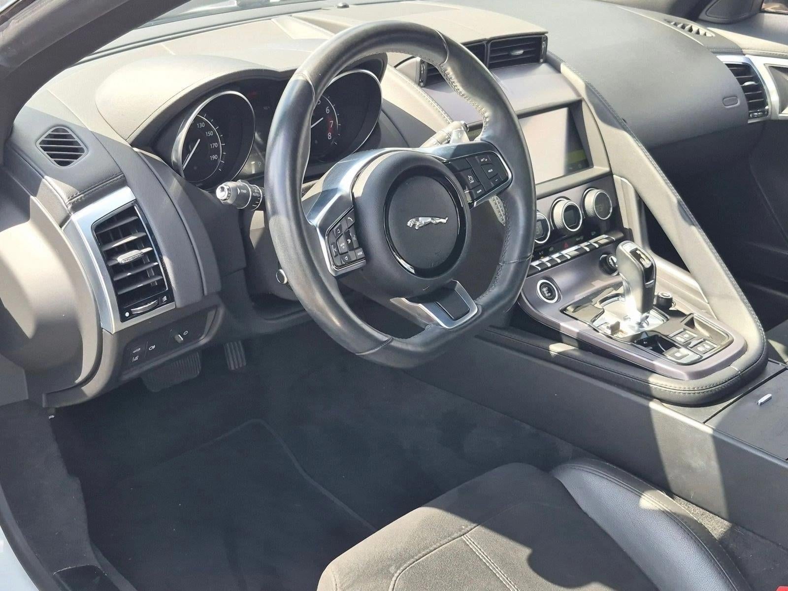 2020 Jaguar F-TYPE Coupe Auto P300