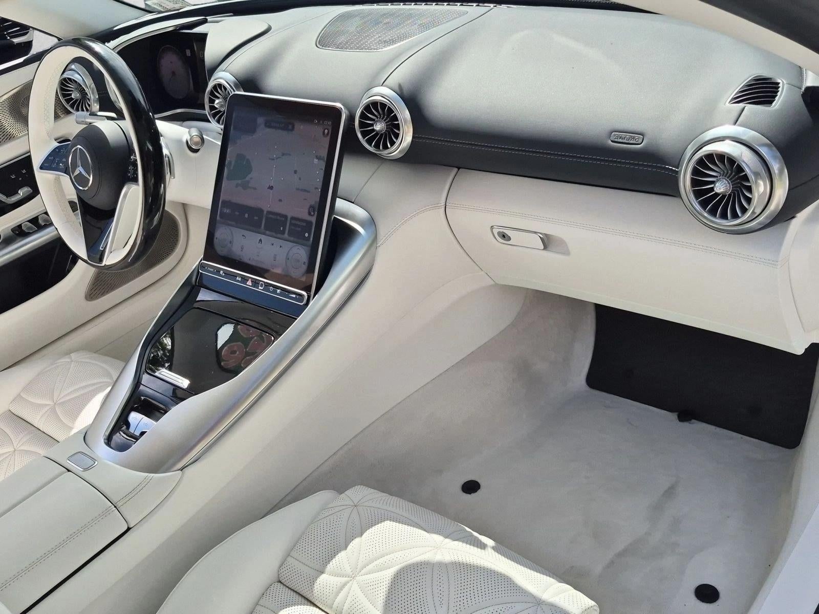 2026 Mercedes-Benz SL-Class Maybach SL 680 Monogram Series Roadster