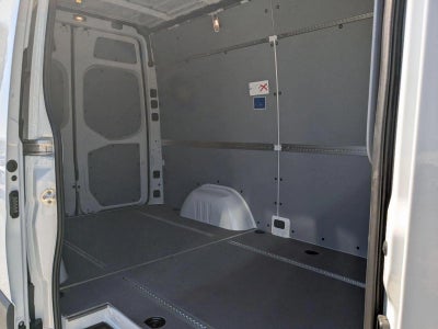 2025 Mercedes-Benz Sprinter Cargo Van 2500 Standard Roof I4 Diesel 144" RWD