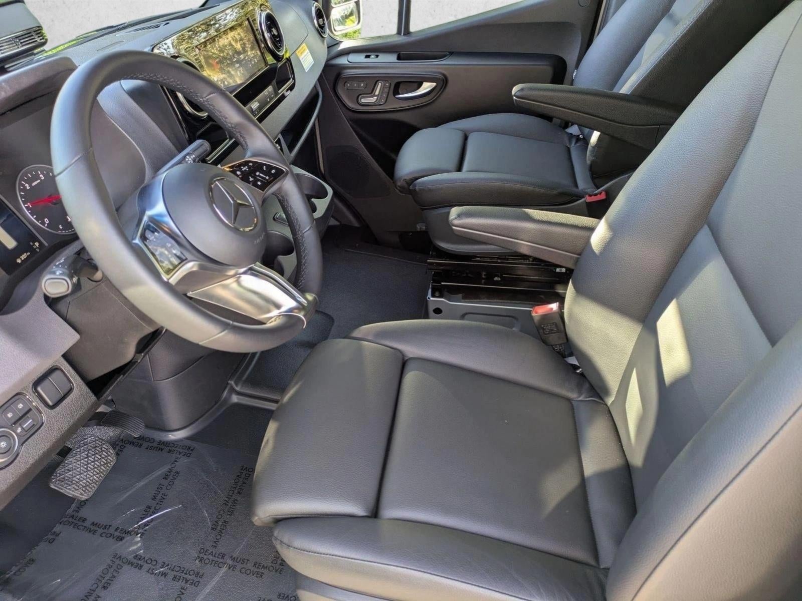 2025 Mercedes-Benz Sprinter Cargo Van 2500 Standard Roof I4 Diesel HO 144" AWD