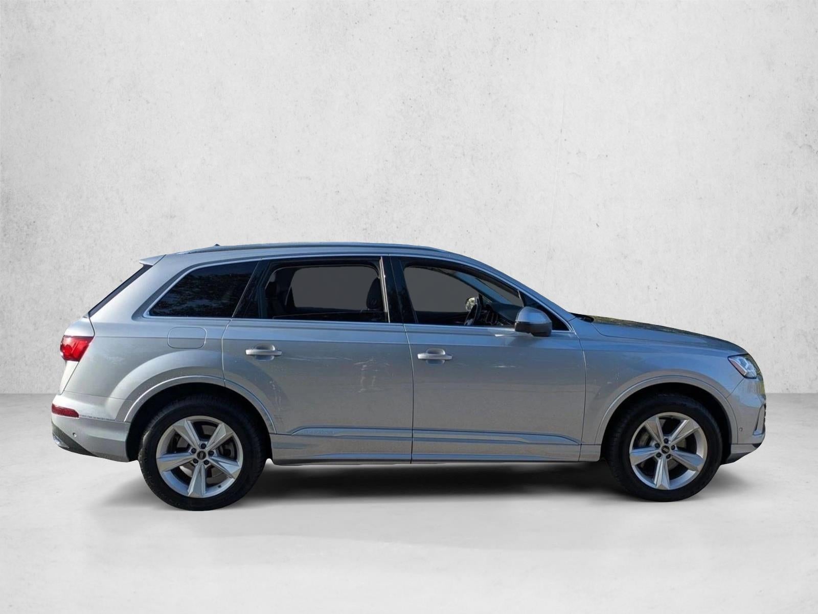 2022 Audi Q7 Premium 55 TFSI quattro