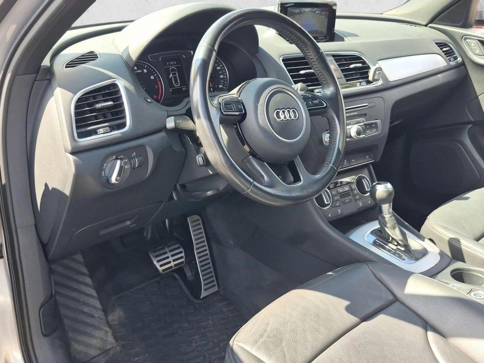 2018 Audi Q3 2.0 TFSI Premium FWD