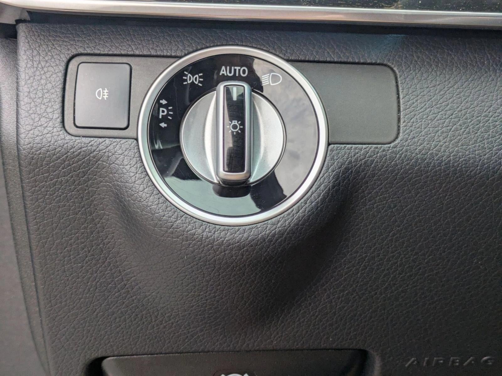 2014 Mercedes-Benz E-Class E 350 4MATIC® Luxury Sedan
