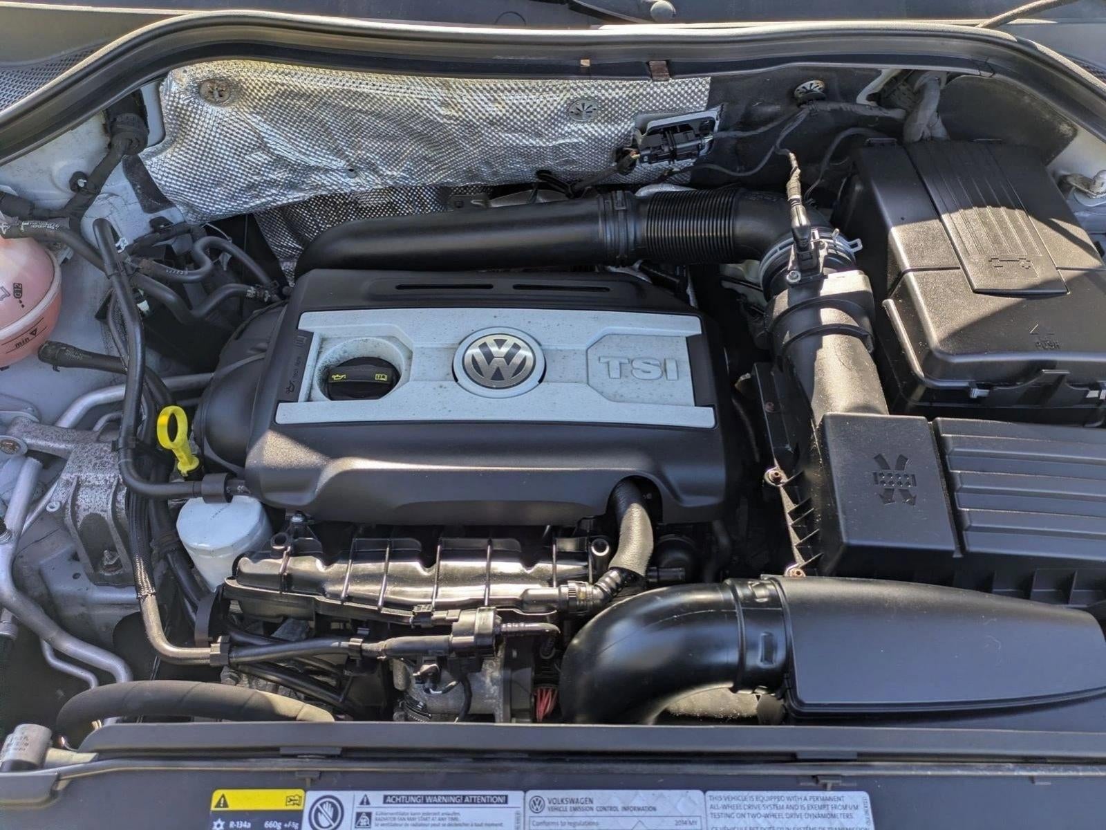 2014 Volkswagen Tiguan 4MOTION 4dr Auto R-Line