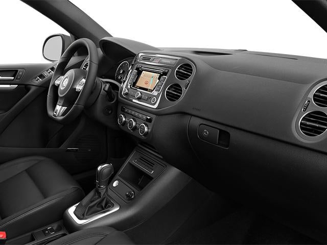 2014 Volkswagen Tiguan 4MOTION 4dr Auto R-Line
