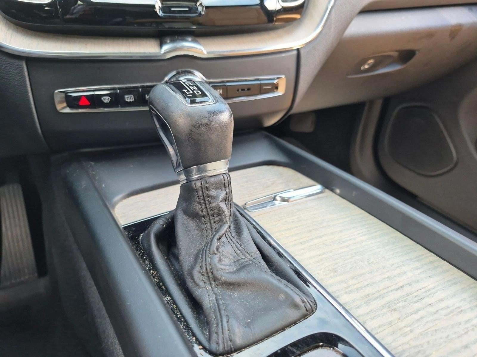 2020 Volvo XC60 T5 FWD Inscription