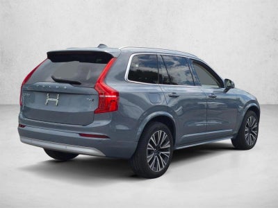 2022 Volvo XC90 T6 AWD Momentum 7P