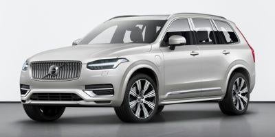 2022 Volvo XC90 T6 AWD Momentum 7P