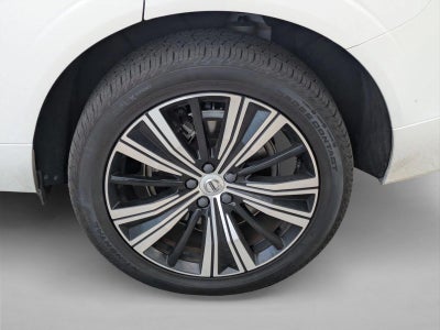 2022 Volvo XC60 Recharge Plug-In Hybrid T8 eAWD PHEV Inscription