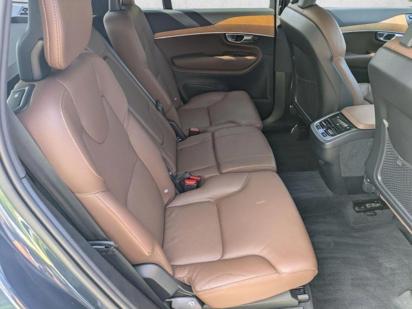 2024 Volvo XC90 B5 AWD Plus Bright Theme 7P