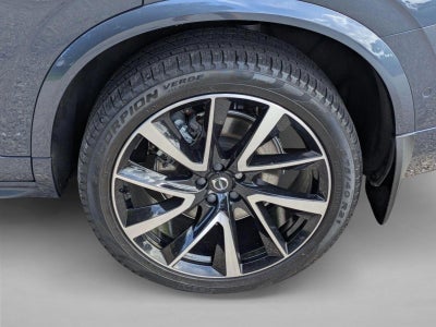 2024 Volvo XC90 B5 AWD Plus Bright Theme 7P