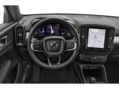 2025 Volvo XC40 B5 AWD Core Bright Theme