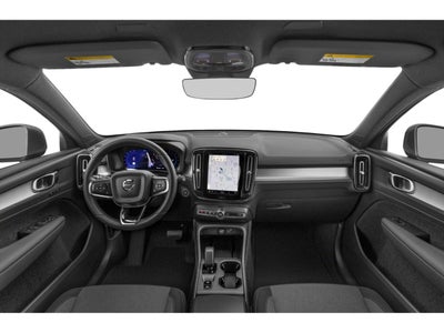 2025 Volvo XC40 B5 AWD Core Bright Theme