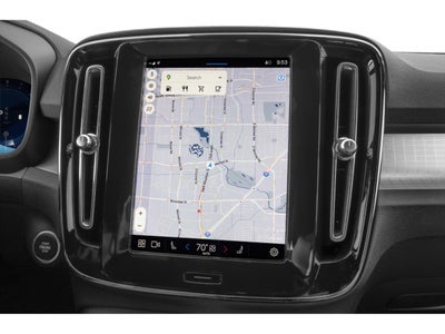 2025 Volvo XC40 B5 AWD Core Bright Theme