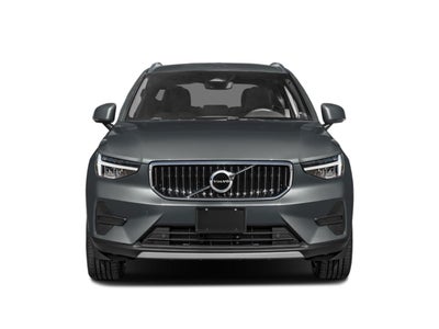 2025 Volvo XC40 B5 AWD Core Bright Theme