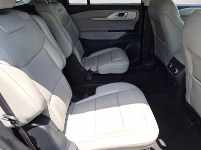 2025 Ford Explorer Active RWD