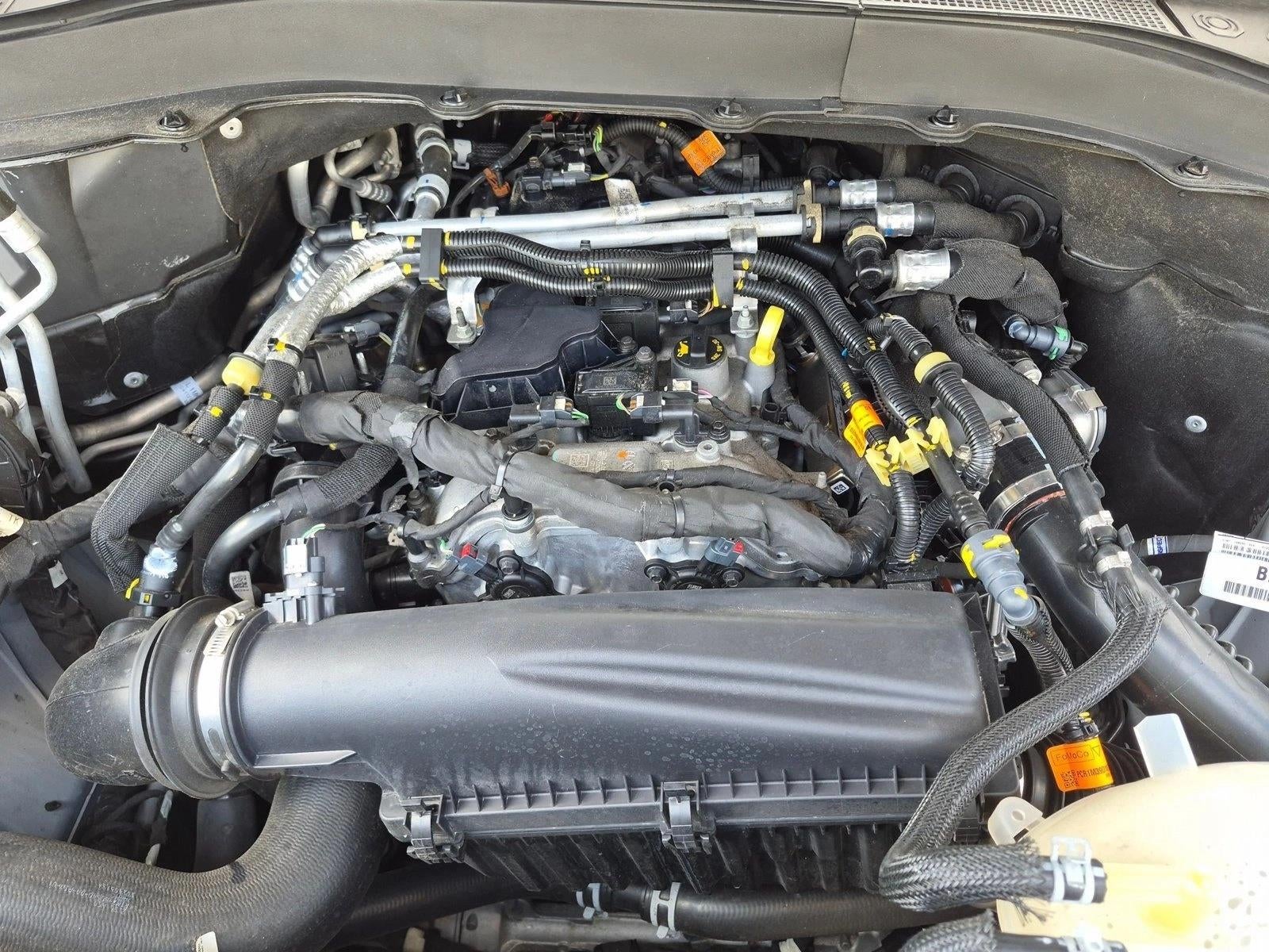 2025 Ford Explorer Active RWD