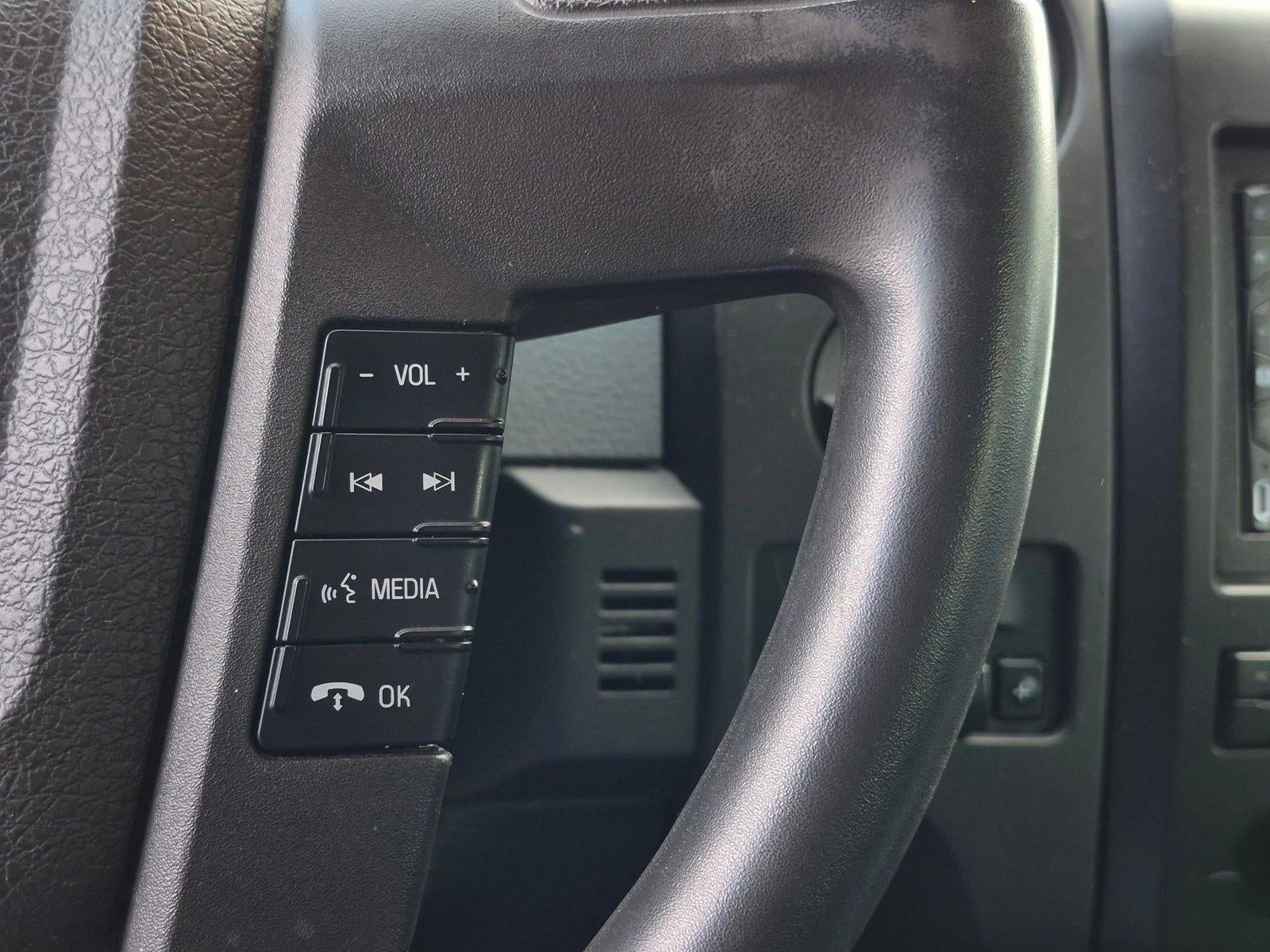 2014 Ford F-150 2WD SuperCrew 5-1/2 Ft Box STX