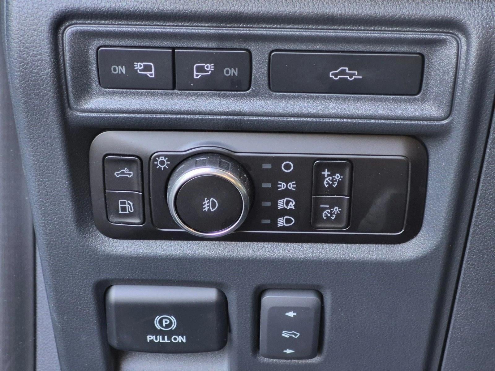 2023 Ford F-150 LARIAT 4WD SuperCrew 5.5' Box