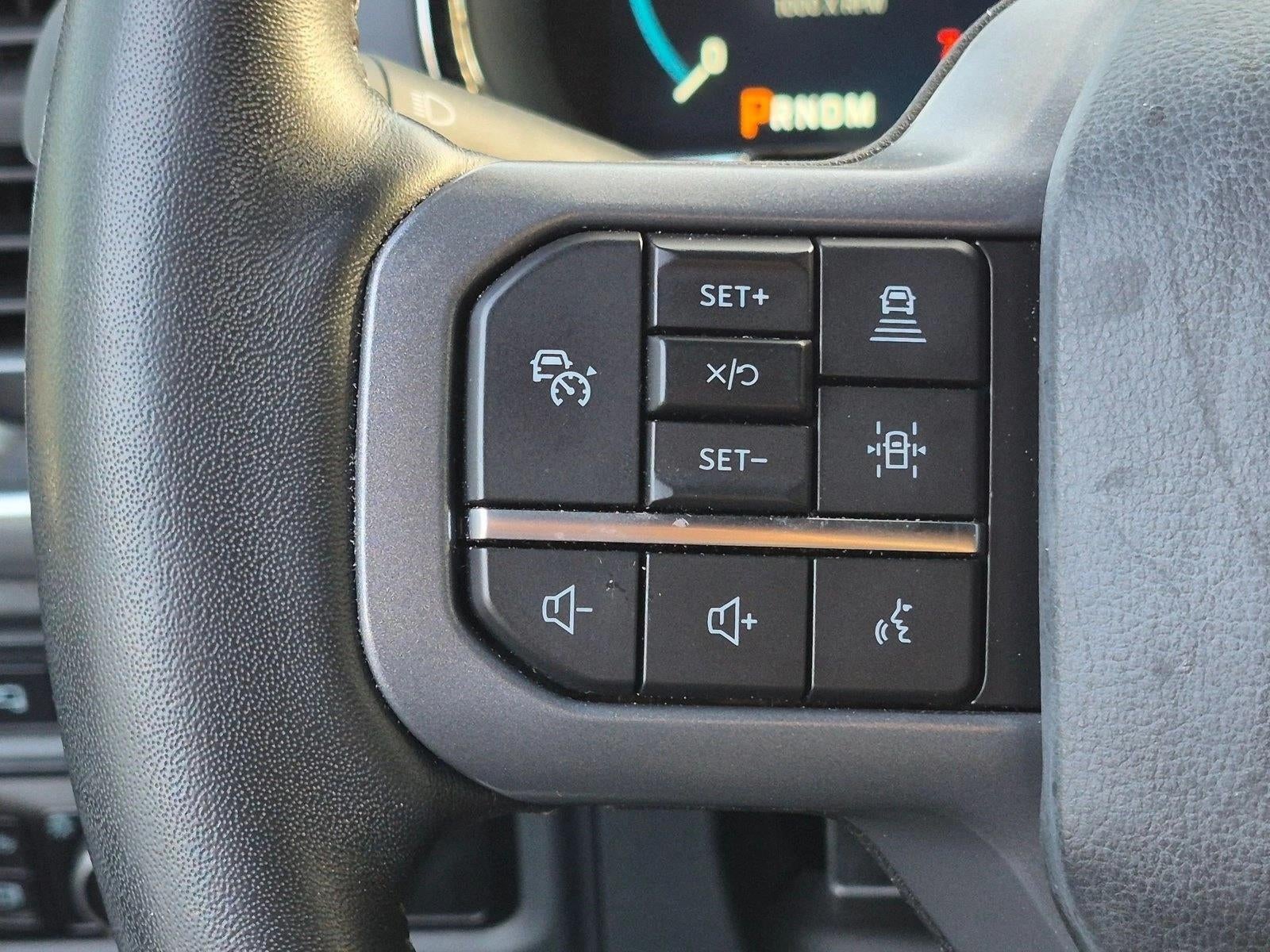 2023 Ford F-150 LARIAT 4WD SuperCrew 5.5' Box