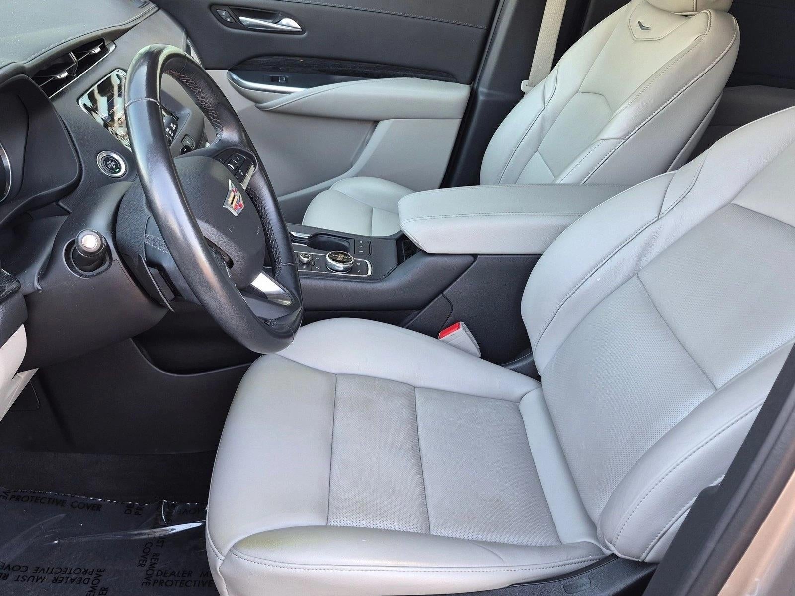 2022 Cadillac XT4 FWD 4dr Premium Luxury