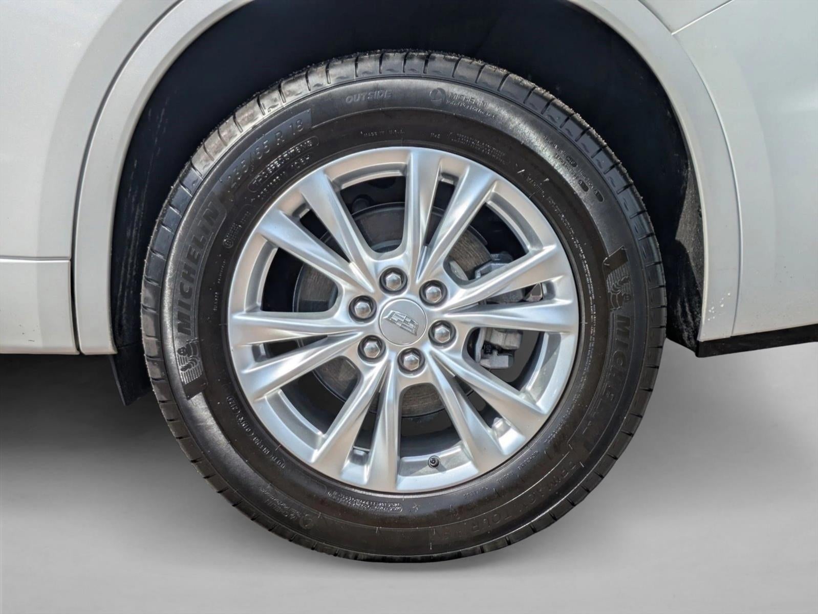 2025 Cadillac XT6 FWD 4dr Luxury