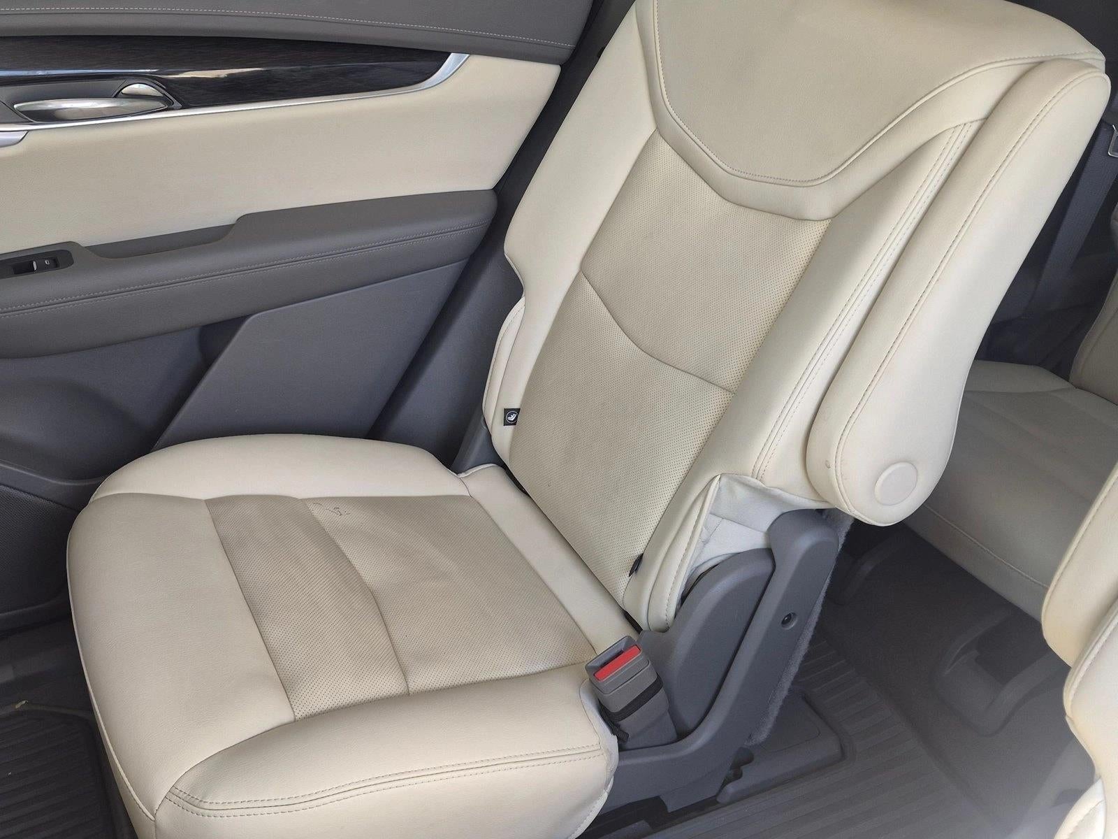 2023 Cadillac XT6 FWD 4dr Premium Luxury