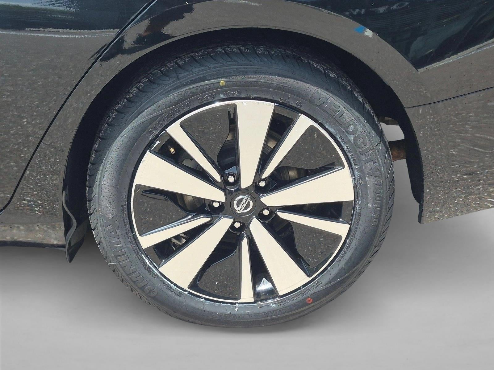2022 Nissan Altima 2.5 SV Sedan