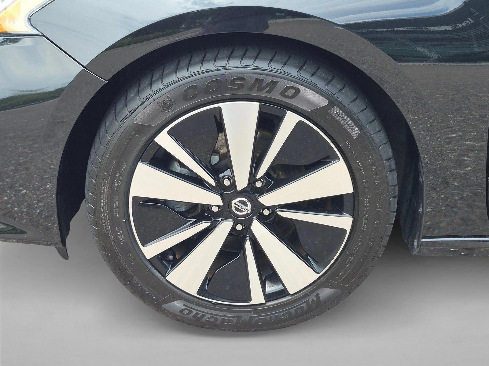 2022 Nissan Altima 2.5 SV Sedan