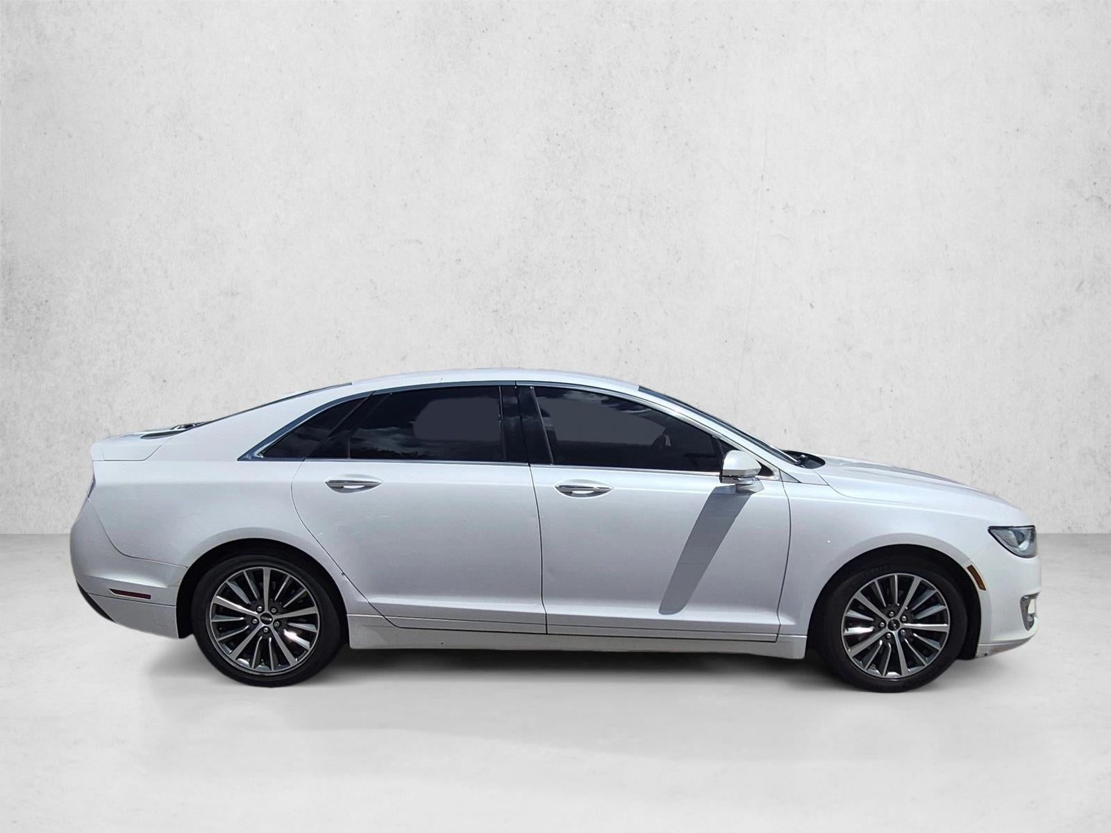 2019 Lincoln MKZ Standard FWD