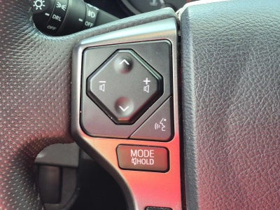 2019 Toyota Tacoma 4WD 4WD TRD Off Road Double Cab 5' Bed V6 AT (Natl)