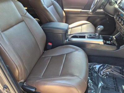 2023 Toyota Tacoma 4WD 4WD Limited Double Cab 5' Bed V6 AT (Natl)