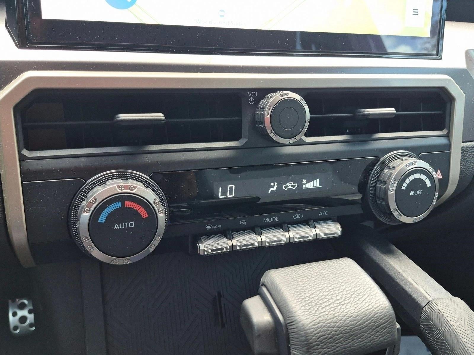 2025 Toyota Tacoma 4WD 4WD TRD Sport Hybrid Double Cab 5' Bed AT (Natl)