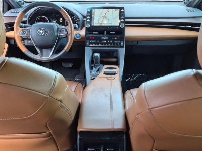 2019 Toyota Avalon Hybrid Limited (Natl)