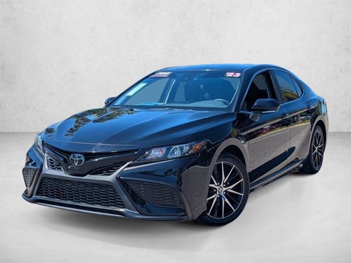 2023 Toyota Camry SE Auto (SE)