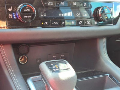 2024 Nissan Pathfinder Platinum 2WD