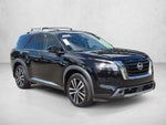 2024 Nissan Pathfinder Platinum 2WD