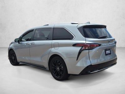 2023 Toyota Sienna Platinum FWD 7-Passenger (Natl)