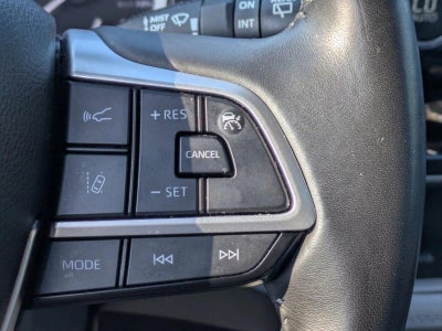 2022 Toyota Highlander XLE AWD (Natl)