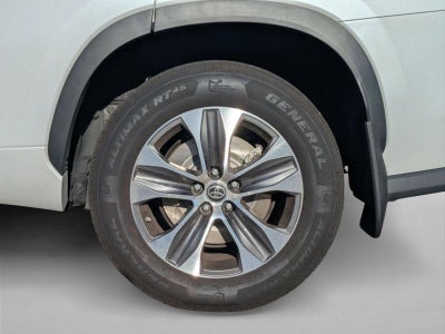 2022 Toyota Highlander XLE AWD (Natl)